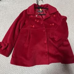 女の子110㌢赤いコートのサムネイル