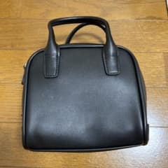 ショルダーバッグのサムネイル