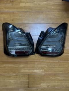 スイフトスポーツ ZC33S ヴァレンティ スモークテールランプ 左右セットのサムネイル
