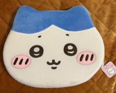 ちいかわ低反発クッション　ハチワレ