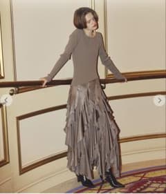 エメイン バックオープンフリルドッキングワンピース aimein - メルカリ