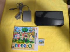 【すぐ遊べるセット】New 3DS LL 本体 ブラック ソフト 充電器付きのサムネイル