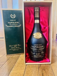 【ブランデー】DEBUSSY NAPOLEON 700ml Debussy Napoleon French Brandy 箱付き - メルカリ