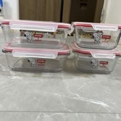 【最終大幅お値下げ】パイレックス　スヌーピー密閉ガラスストレージ保存容器タッパーのサムネイル