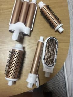 Hatteker 4-in-1 多機能ヘアスタイラー ヘアアイロンのサムネイル