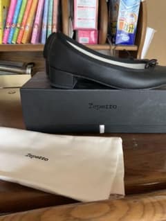 (最終値下げ)repetto バレエシューズのサムネイル