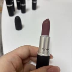 M・A・C パウダーキス リップスティック カインダソアータのサムネイル