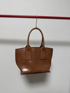H&M クロコ型押し ハンドバッグ ブラウンのサムネイル