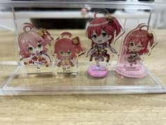 さくらみこ アクリルスタンド 4つセット - メルカリ