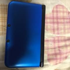 最終値下げ！ニンテンドー3DS LL ブルー×ブラック ジャンク扱いのサムネイル
