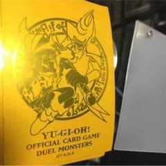 ブラマジスリーブ15枚とウルプロ透明10枚のサムネイル