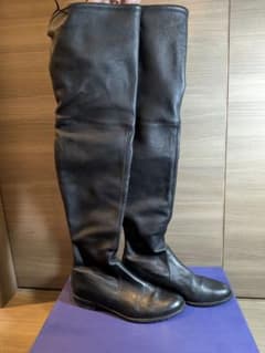 Stuart Weitzman ブラック ロングブーツ　US8（25〜25.5）のサムネイル