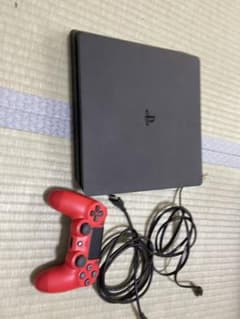 PlayStation®4  本体　1TB コントローラー付属のサムネイル
