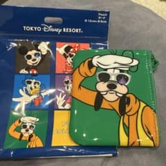 東京ディズニーリゾート グーフィー ポーチ ランダムのサムネイル