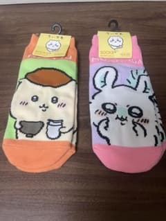 ちいかわ　靴下　キャラックスのサムネイル