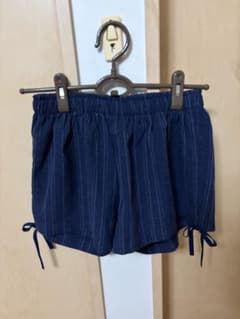 ストライプ柄 ショートパンツ ネイビーのサムネイル
