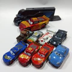 トミカ カーズ ミニカー ☆ジャクソン・ストーム　トレーラー　セットのサムネイル