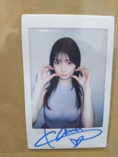 瀬戸環奈 直筆サイン入りチェキ ②のサムネイル