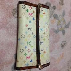 ルイヴィトン長財布今日限り5000円のサムネイル