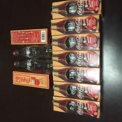 コカコーラ 復刻 ボトル セット売り9本箱付きフィギュア付き。値下げ交渉ありのサムネイル