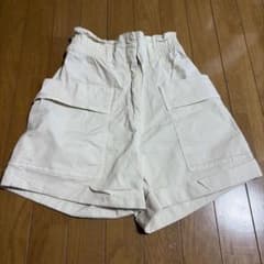 ハイウエスト カーゴショートパンツ ホワイトのサムネイル