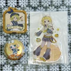 鏡音リン】アクリルスタンド ストラップ 缶バッジ 3点 - メルカリ