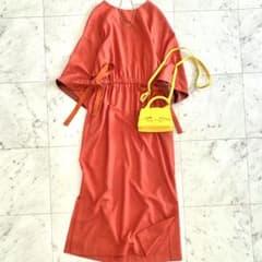 極美品 アドーア ADORE ツイルストレッチワンピース レッドオレンジ 近年 極美品 アドーア ADORE ツイルストレッチワンピース レッドオレンジ