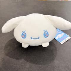 タグ付き シナモロール もちもちころころ ぬいぐるみのサムネイル