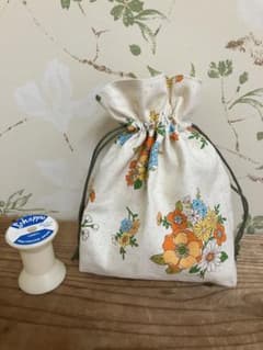 ハンドメイド 巾着　オレンジのブーケのサムネイル