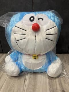 ドラえもん ぬいぐるみ ウインク顔のサムネイル