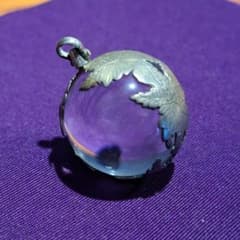 【赤いチューリップ】江戸明治 桐紋の銀貼り水晶根付 提物 日本刀 目貫煙管 赤いチューリップ様専用】江戸明治 桐紋の銀貼り水晶根付 提物 日本刀