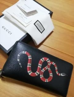 GUCCI　長財布　キングスネーク　お値下げ不可のサムネイル