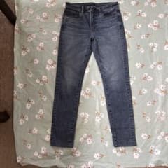 UNIQLO ウルトラストレッチジーンズ　BLUE 32（81.5㎝）のサムネイル