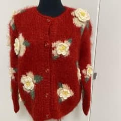 ピンクハウス♡花柄モチーフ♡モヘアカーディガン 赤 ピンクハウス♡花柄モチーフ♡モヘアカーディガン 赤 - メルカリ