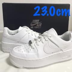 【美品】NIKE AIR FORCE 1 SAGE LOW (AF1)のサムネイル