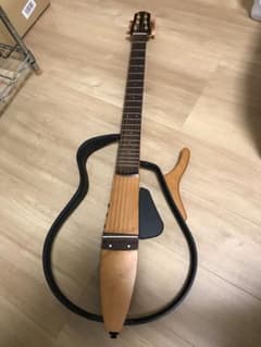 YAMAHA SLG-110S サイレントギター 中古 アコースティックギターのサムネイル