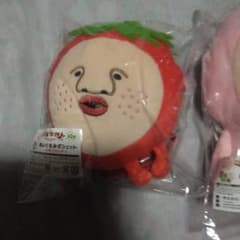 ぬいぐるみポシェット イチゴクレナイのサムネイル