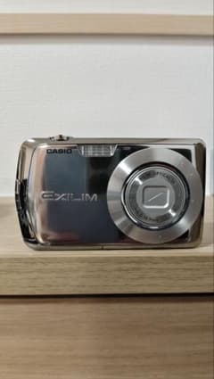 動作確認済】CASIO EXILIM EX-Z1 シルバー - メルカリ