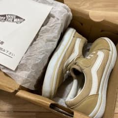 VANS キッズスニーカー　オールドスクール16cm ベージュのサムネイル