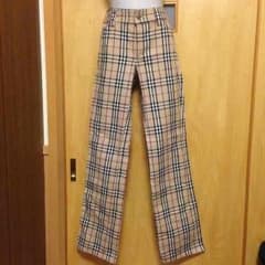 ひろ様専用！！  未使用！BURBERRY BLUE LABEL  パンツのサムネイル