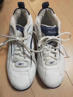 Reebok　バスケットシューズのサムネイル