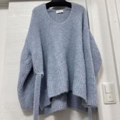 最終値下げ【emmi atelier】Vネックアルパカ混シャギーニットのサムネイル