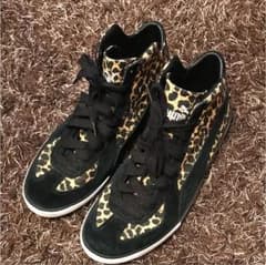 スニーカー PUMAのサムネイル