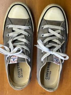 CONVERSE NEXSTAR グレー スニーカー 23cmのサムネイル