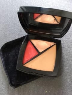 CHANEL シャネル エサンシエルのサムネイル