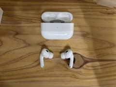 AirPods Pro 本体 充電ケース付き【ジャンク品】のサムネイル