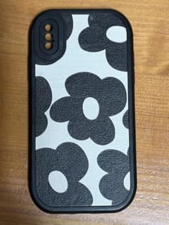 iPhoneX用ケース　フラワー柄　モノトーンのサムネイル