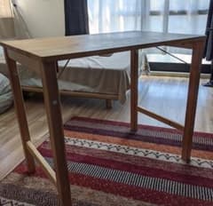 無印良品　パイン材テーブルのサムネイル