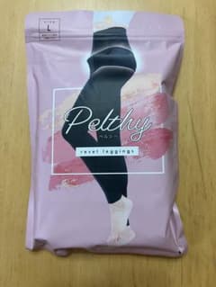 Pelthy reset leggings Lサイズ　新品のサムネイル