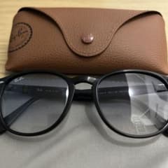 Ray Banサングラスのサムネイル